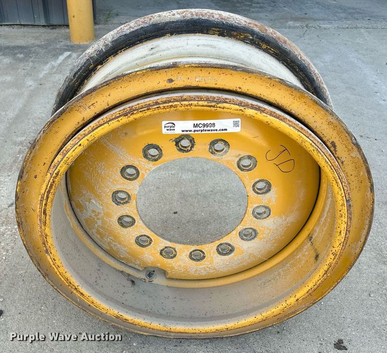 image for item MC9998 John Deere  24" wheel