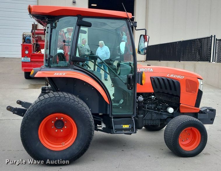 image for item MG9534 Kubota L6060  MFWD tractor
