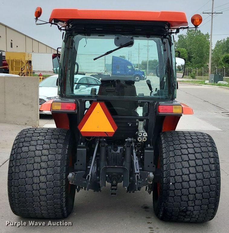 image for item MG9534 Kubota L6060  MFWD tractor