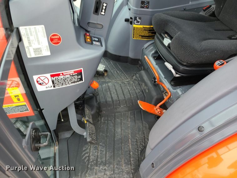 image for item MG9534 Kubota L6060  MFWD tractor