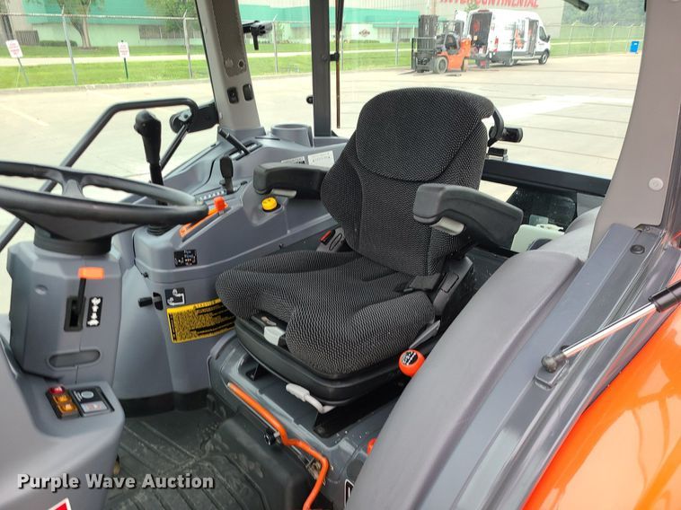 image for item MG9534 Kubota L6060  MFWD tractor