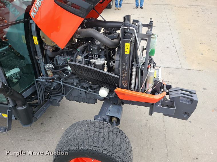 image for item MG9534 Kubota L6060  MFWD tractor