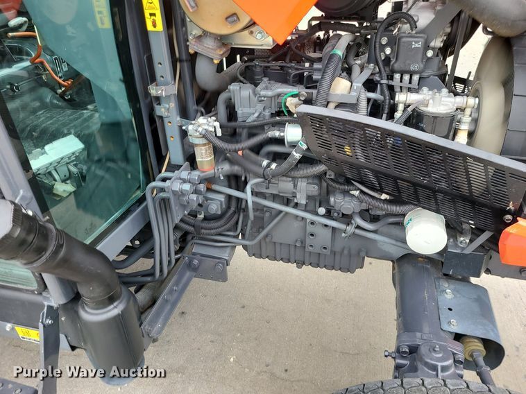 image for item MG9534 Kubota L6060  MFWD tractor