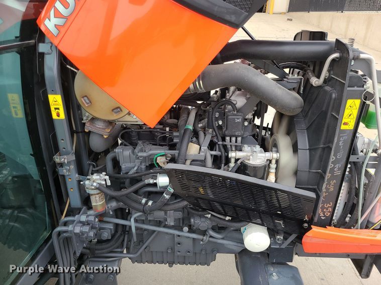 image for item MG9534 Kubota L6060  MFWD tractor