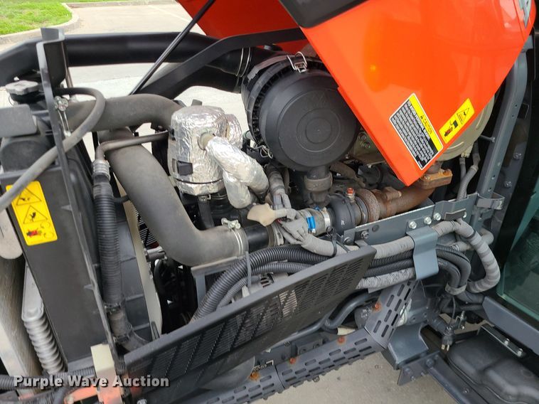 image for item MG9534 Kubota L6060  MFWD tractor