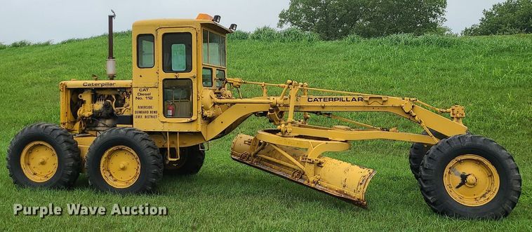 image for item MG9535 Caterpillar 112  rigid frame motor grader