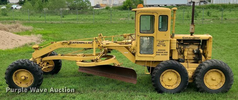 image for item MG9535 Caterpillar 112  rigid frame motor grader