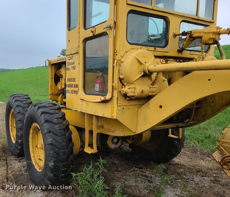 image for item MG9535 Caterpillar 112  rigid frame motor grader
