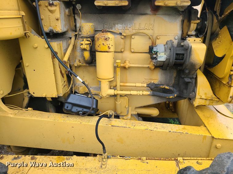 image for item MG9535 Caterpillar 112  rigid frame motor grader