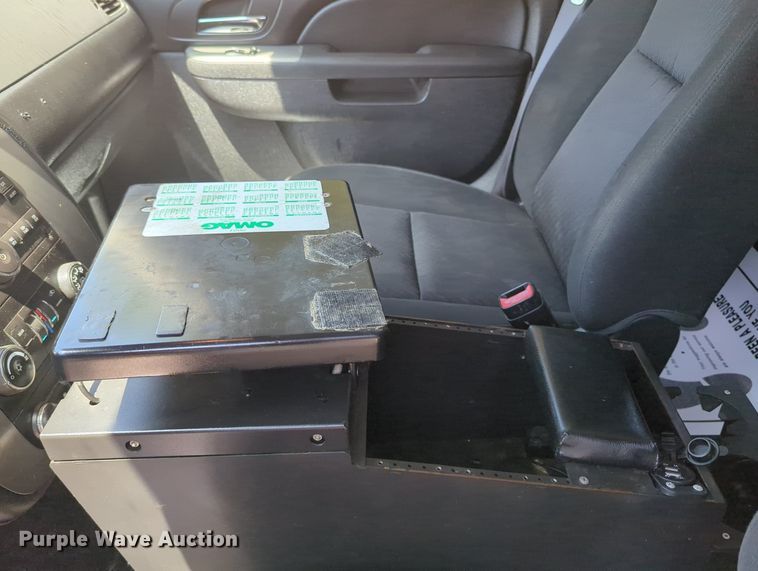 image for item MY9424 2013 Chevrolet Tahoe Police  SUV