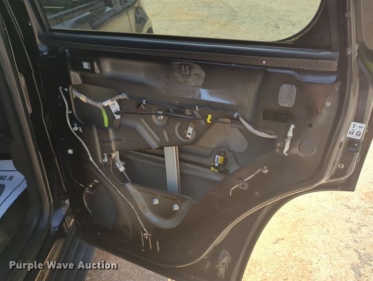 image for item MY9424 2013 Chevrolet Tahoe Police  SUV