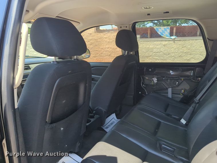 image for item MY9424 2013 Chevrolet Tahoe Police  SUV