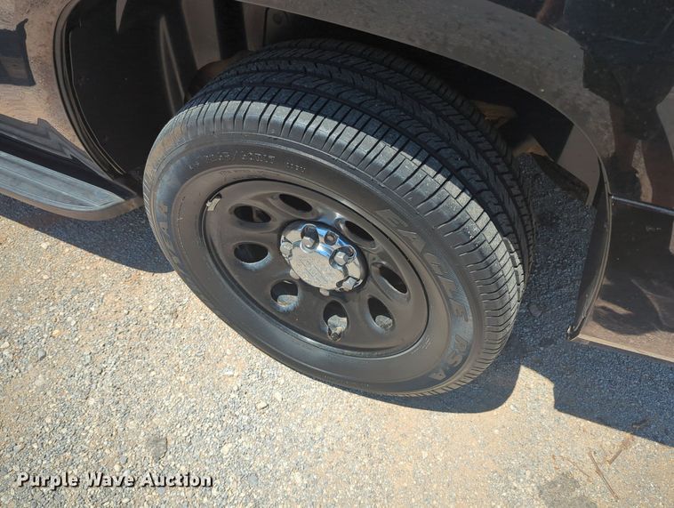 image for item MY9424 2013 Chevrolet Tahoe Police  SUV