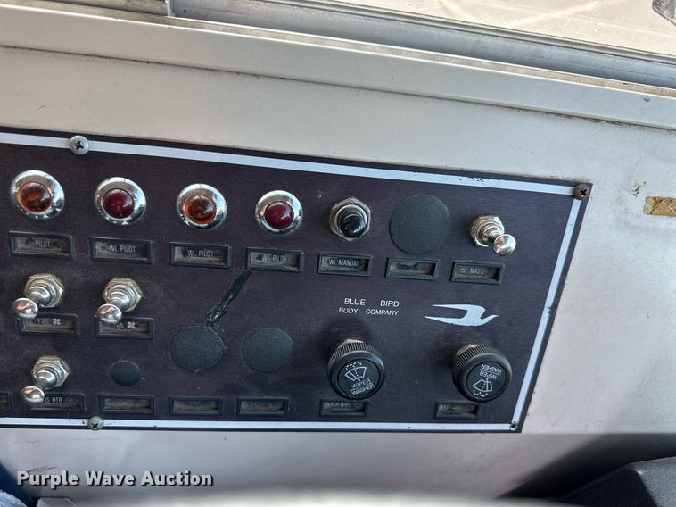 image for item NE9052 1998 Blue Bird  school bus