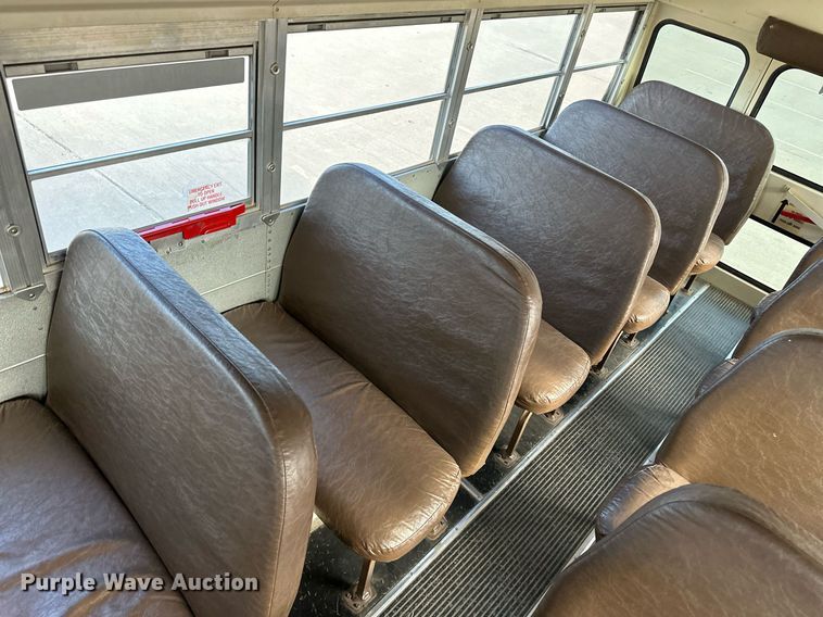 image for item NE9052 1998 Blue Bird  school bus