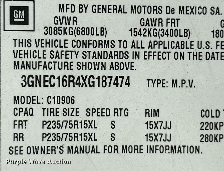 image for item NE9053 1999 Chevrolet Suburban  SUV