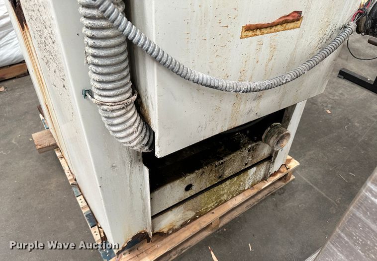 image for item NE9066 Milnor 30020N4S/AAW  washing machine