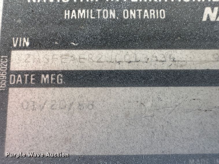 image for item NE9070 1988 International 9300  semi truck