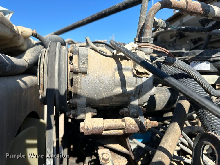 image for item NE9071 1995 Ford F700  crane truck