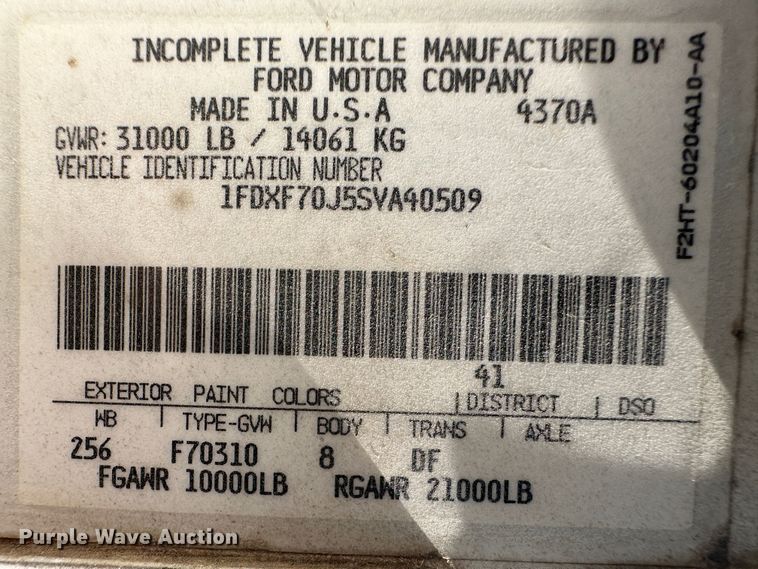 image for item NE9071 1995 Ford F700  crane truck