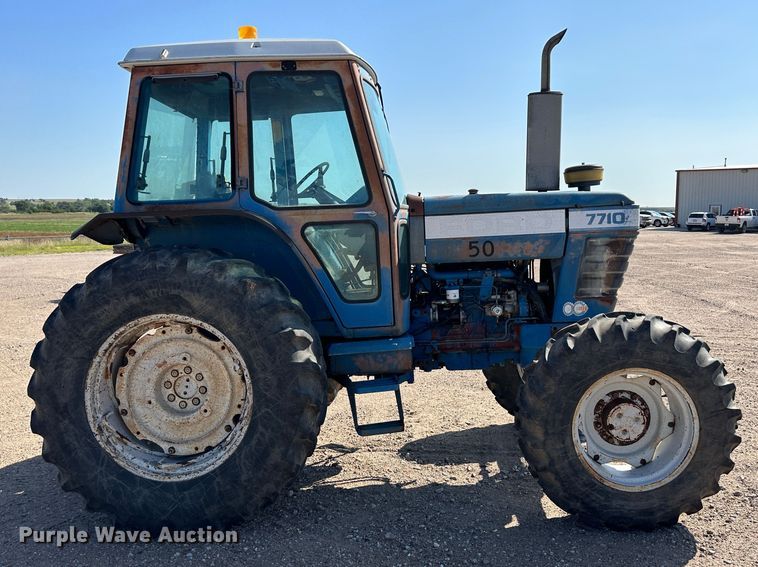 image for item NE9076 1984 Ford 7710  MFWD tractor