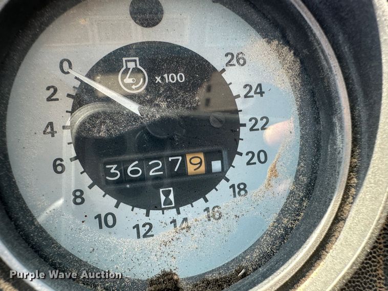 image for item NE9076 1984 Ford 7710  MFWD tractor