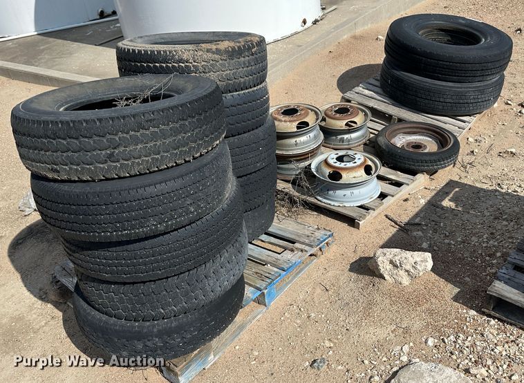 image for item NE9077 Tires and wheels