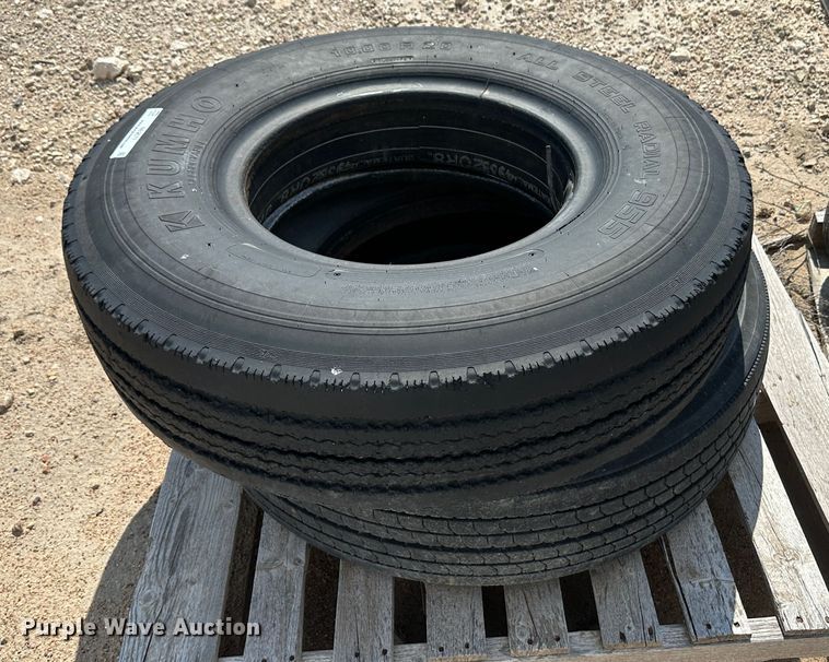 image for item NE9077 Tires and wheels