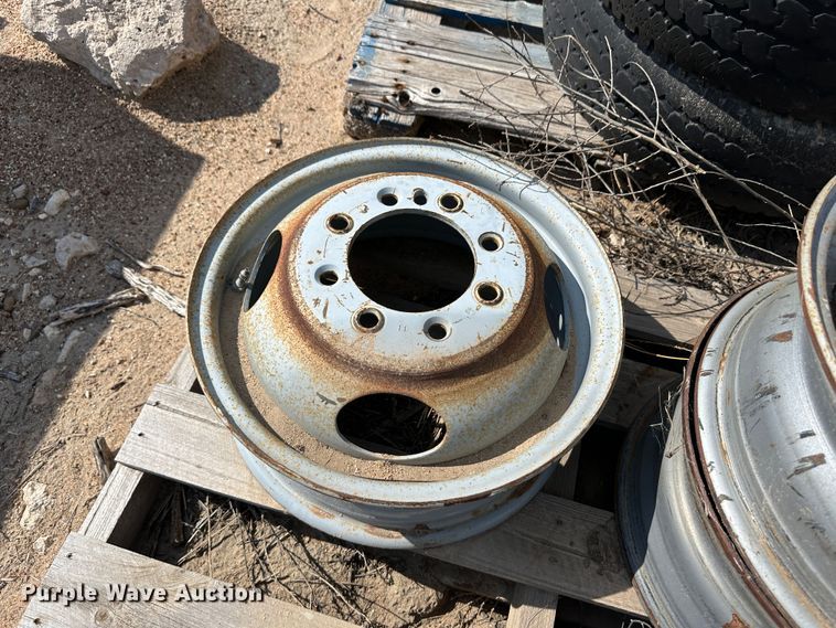 image for item NE9077 Tires and wheels