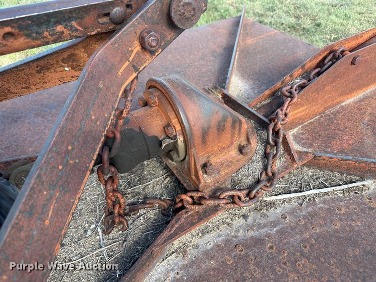 image for item NM9358 Bush Hog 105  rotary mower