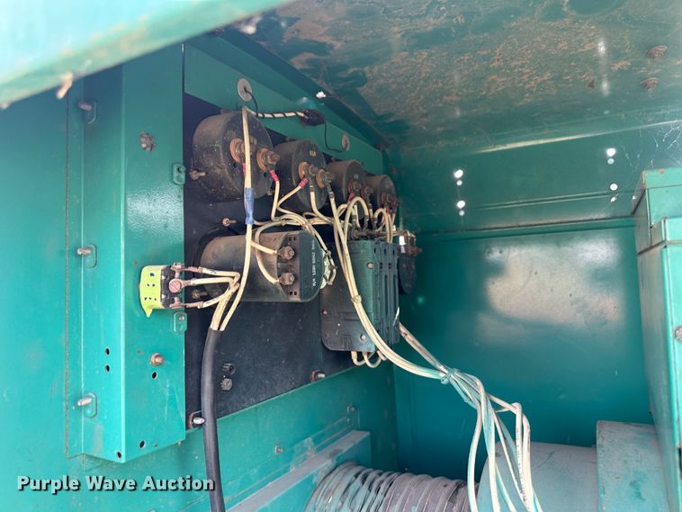 image for item NM9359 Onan 7.5  generator