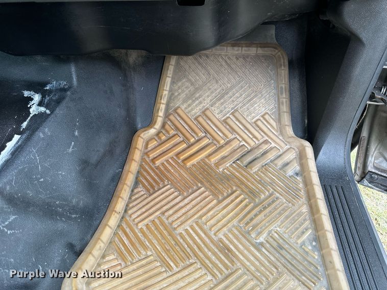 image for item NP9794 2013 Chevrolet Silverado 1500  Ext. Cab pickup truck