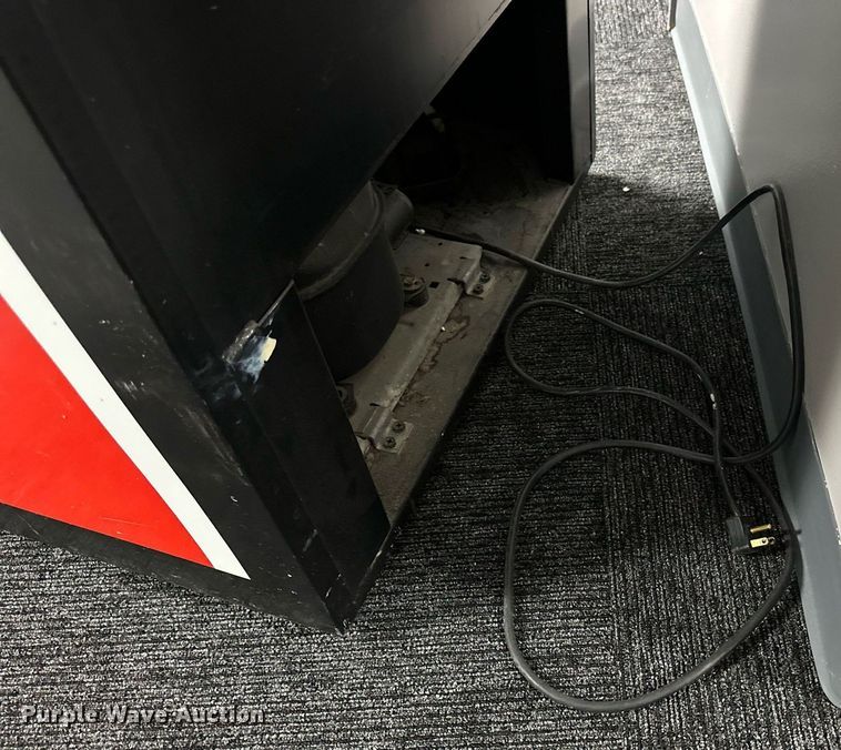 image for item NP9826 Vending machine