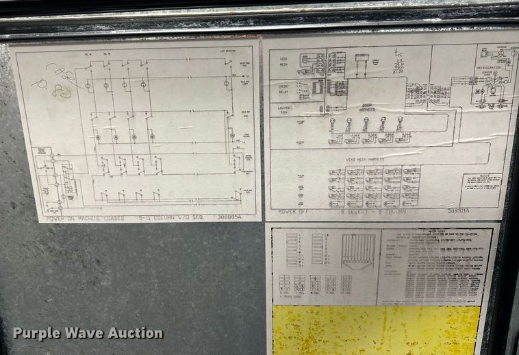 image for item NP9826 Vending machine