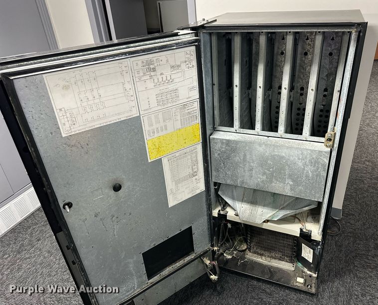 image for item NP9826 Vending machine