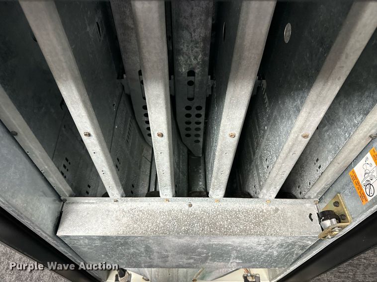 image for item NP9826 Vending machine