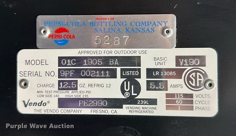 image for item NP9826 Vending machine