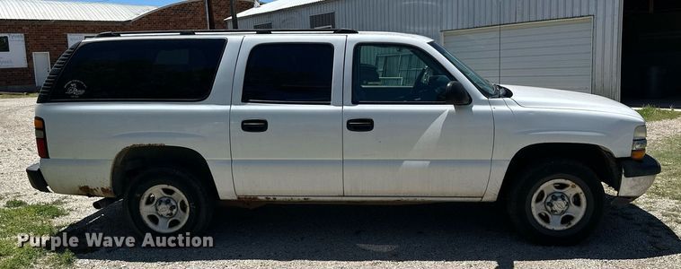 image for item NP9827 2006 Chevrolet Suburban  SUV