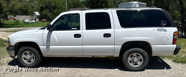 image for item NP9827 2006 Chevrolet Suburban  SUV