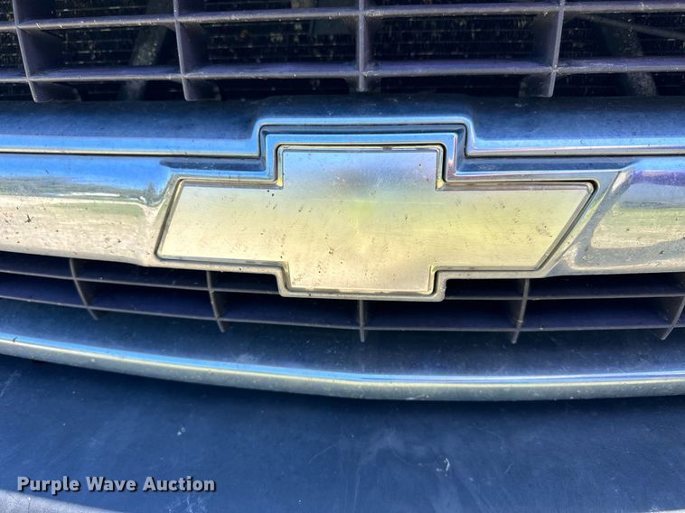 image for item NP9827 2006 Chevrolet Suburban  SUV