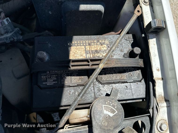 image for item NP9827 2006 Chevrolet Suburban  SUV