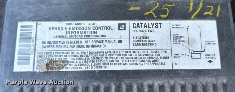 image for item NP9827 2006 Chevrolet Suburban  SUV