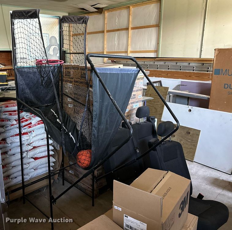 image for item NP9831 Sporting goods