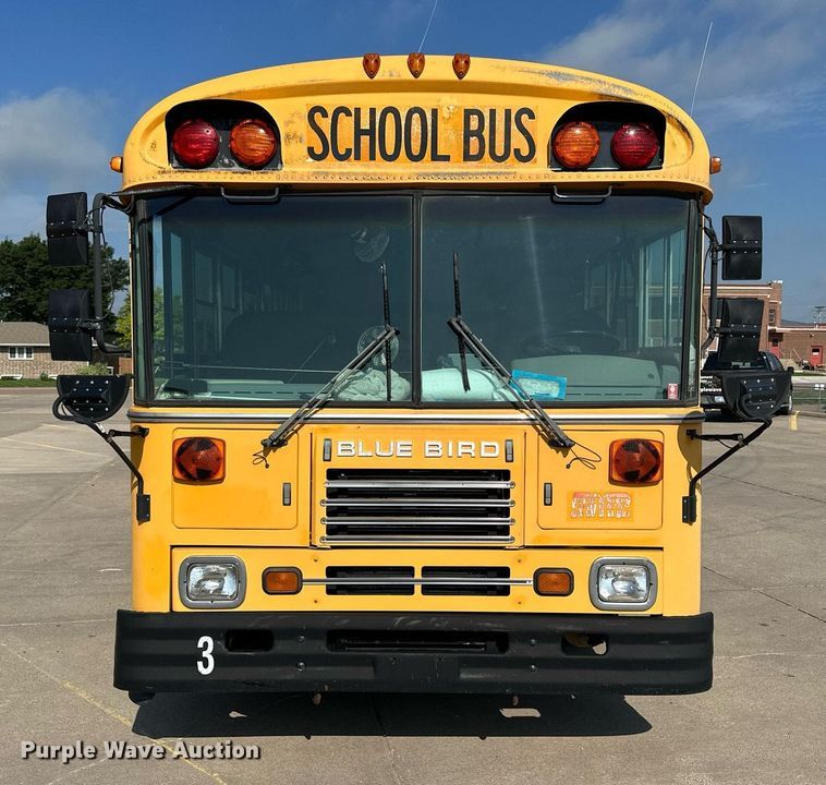 image for item NP9842 2002 Blue Bird TC2000  school bus