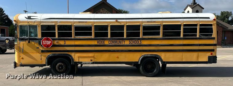 image for item NP9842 2002 Blue Bird TC2000  school bus