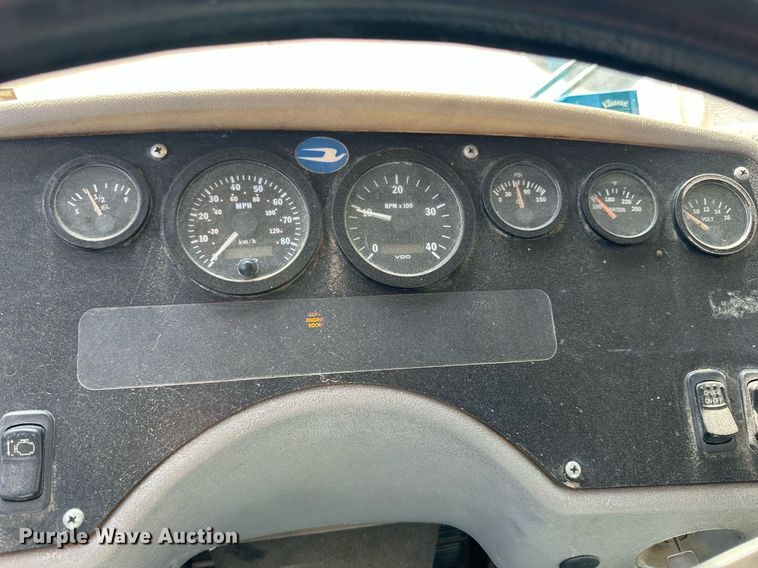 image for item NP9842 2002 Blue Bird TC2000  school bus