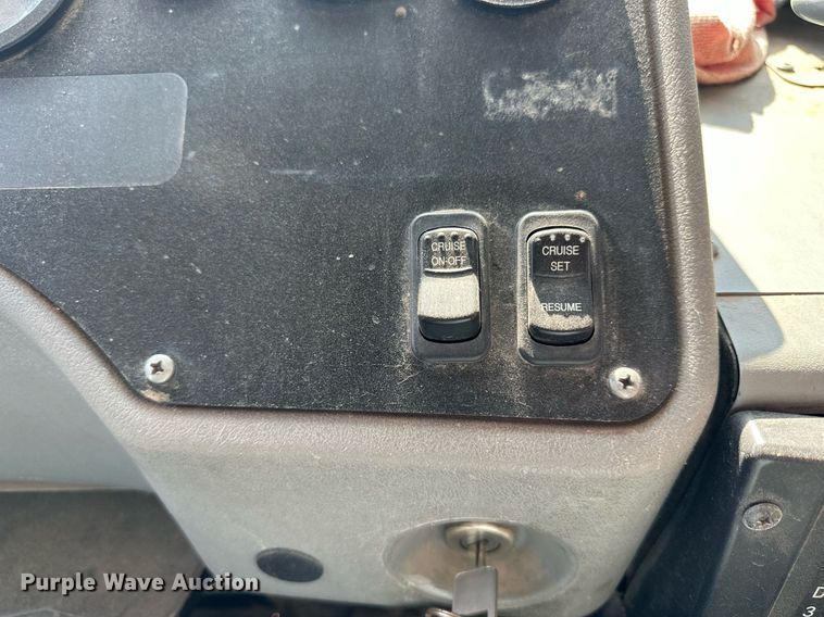 image for item NP9842 2002 Blue Bird TC2000  school bus