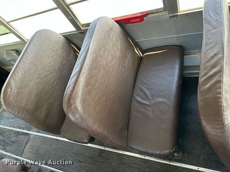 image for item NP9842 2002 Blue Bird TC2000  school bus