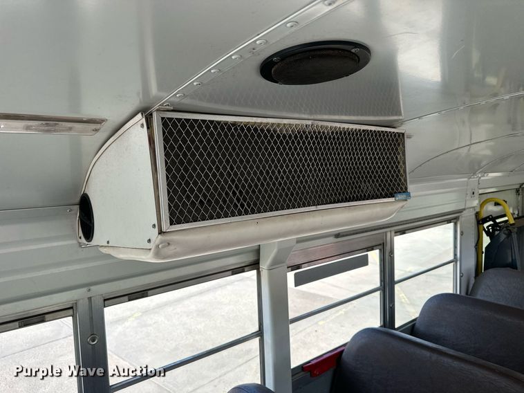 image for item NP9842 2002 Blue Bird TC2000  school bus