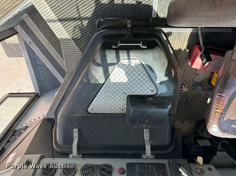 image for item NP9842 2002 Blue Bird TC2000  school bus